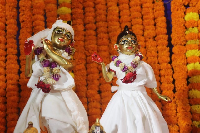 Midnight Arati